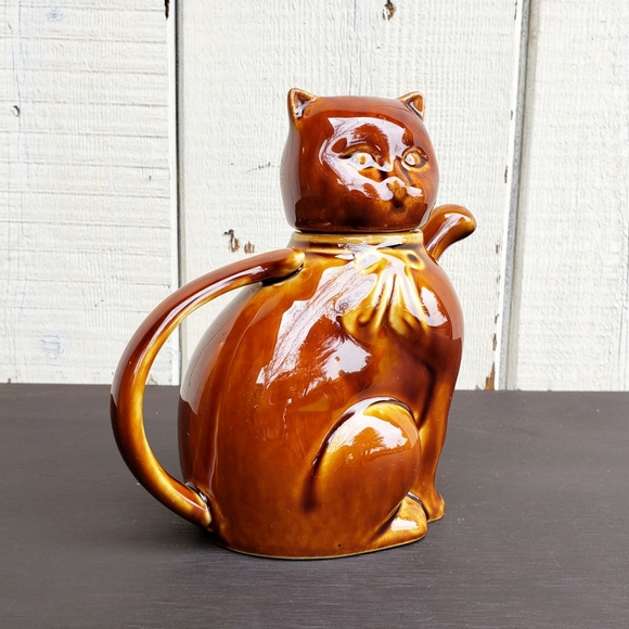 Vintage Cat Ceramic Novelty Ornament Tea Pot - Picture 2 of 8